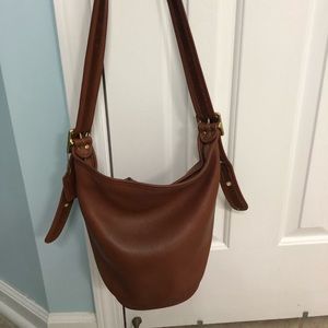 Bucket bag